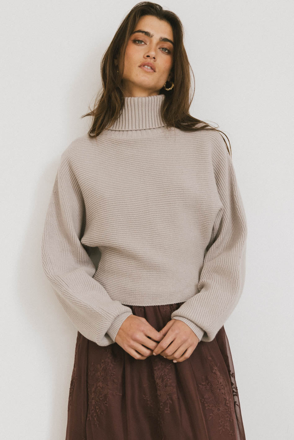 turtle neck knit long sleeve sweater