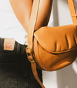 TAN LEATHER PURSE