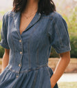 Short sleeves denim dress in medium wash