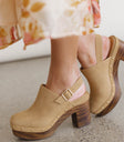 Heeled mule clog