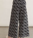 Elastic waist pants in black