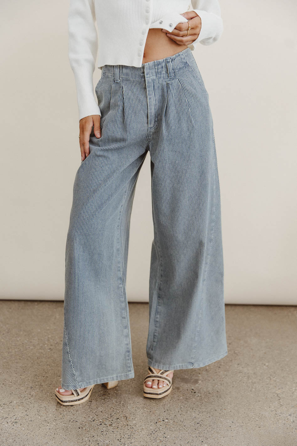 denim wash striped pants