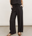 wide leg pants in black
