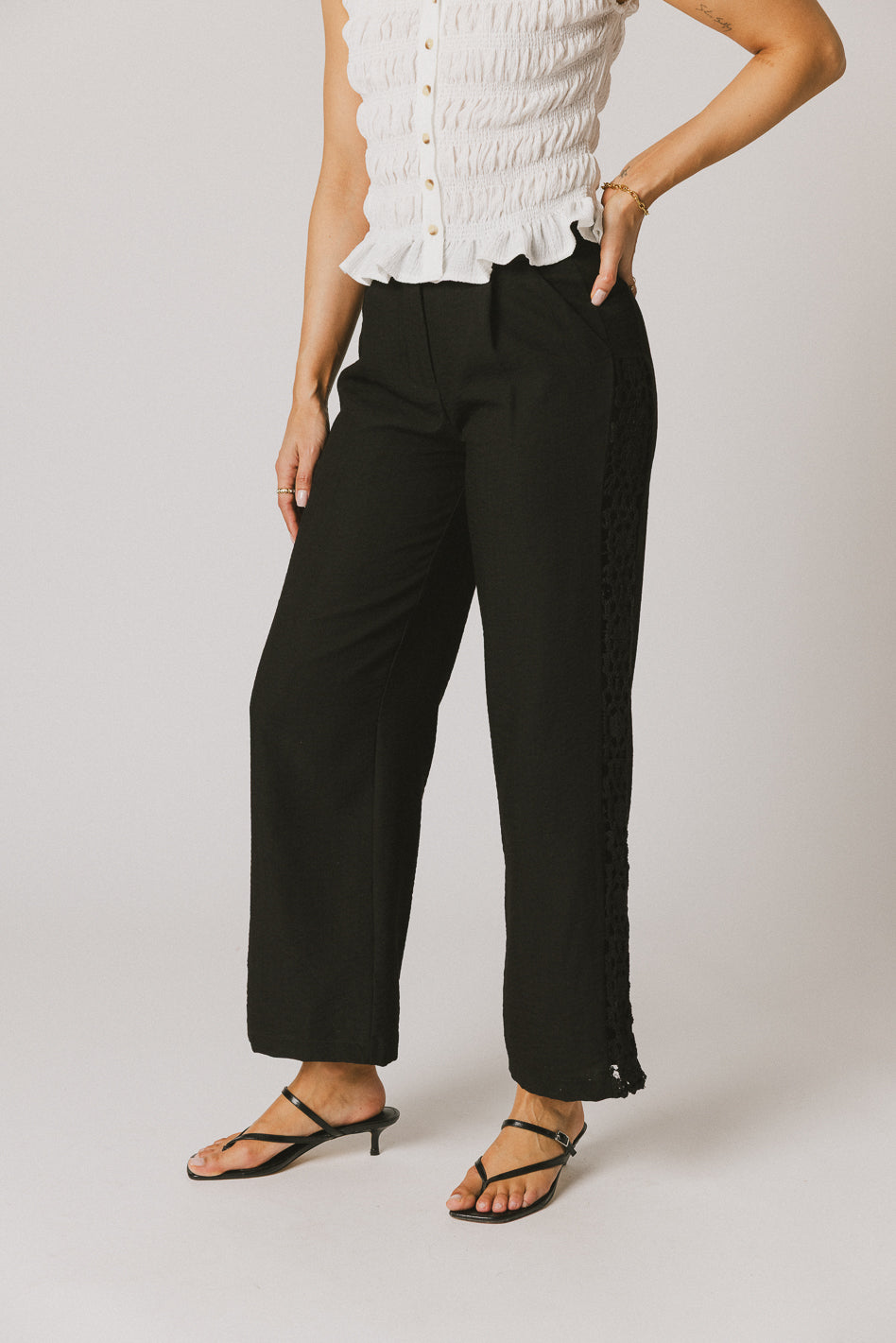 BLACK PANTS