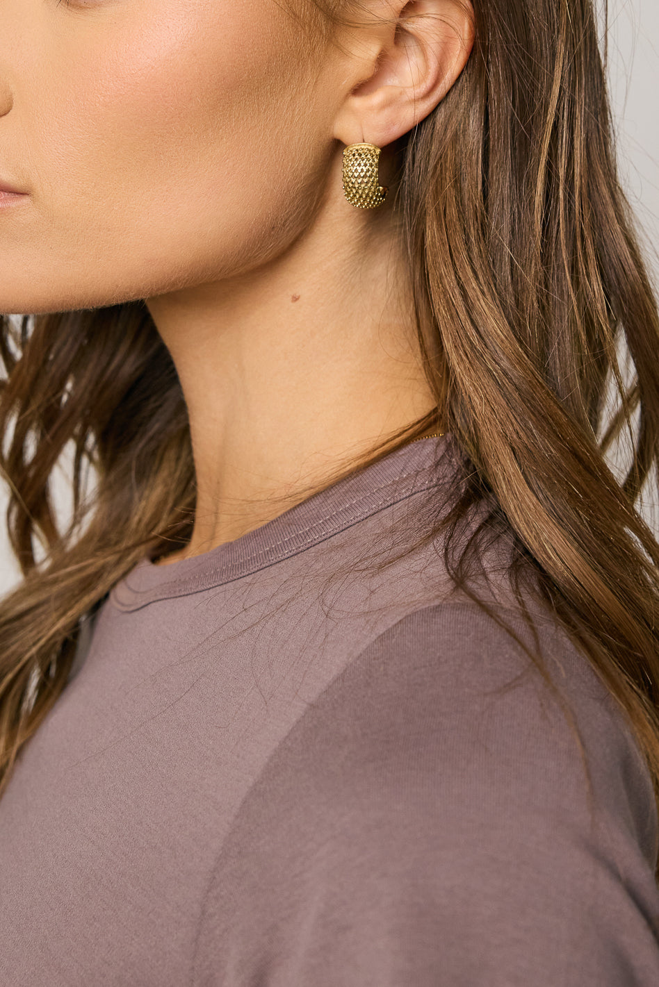 gold stud earrings