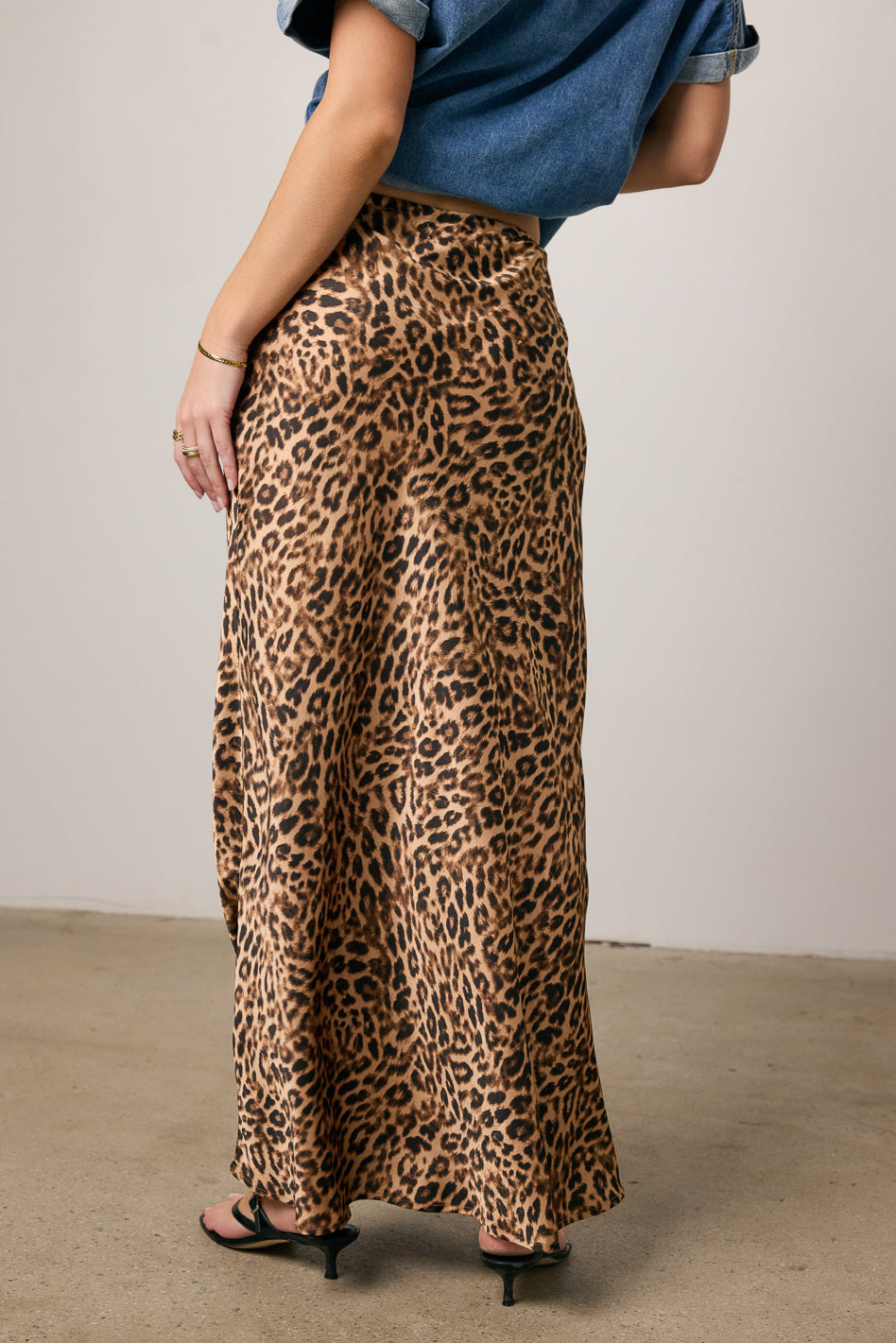 brown maxi skirt