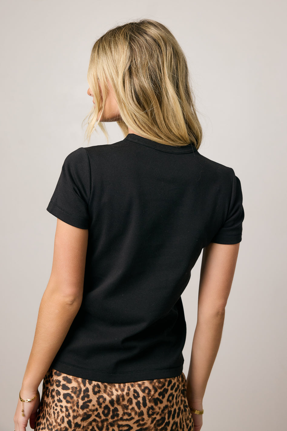 basic black top