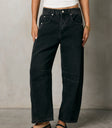 Lisette Barrel Jeans in Black