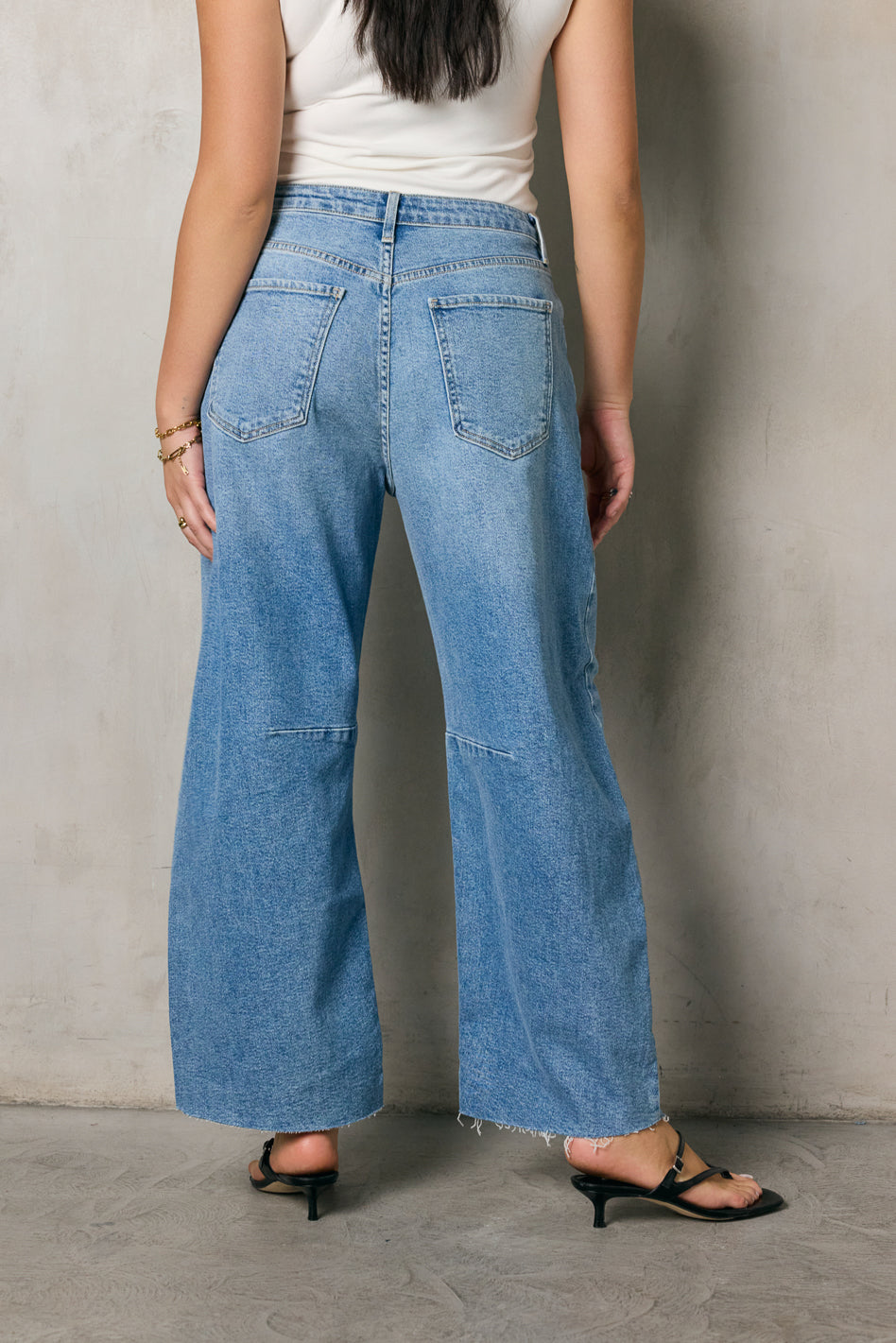 Juliette Barrel Jeans in Light Wash