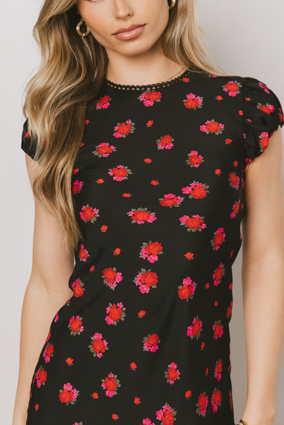 short sleeve black floral