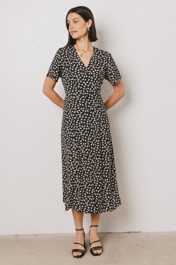 v neckline floral dress