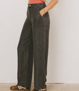 black pants with pockets