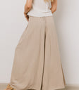 Kiaan Baggy Pants in Tan