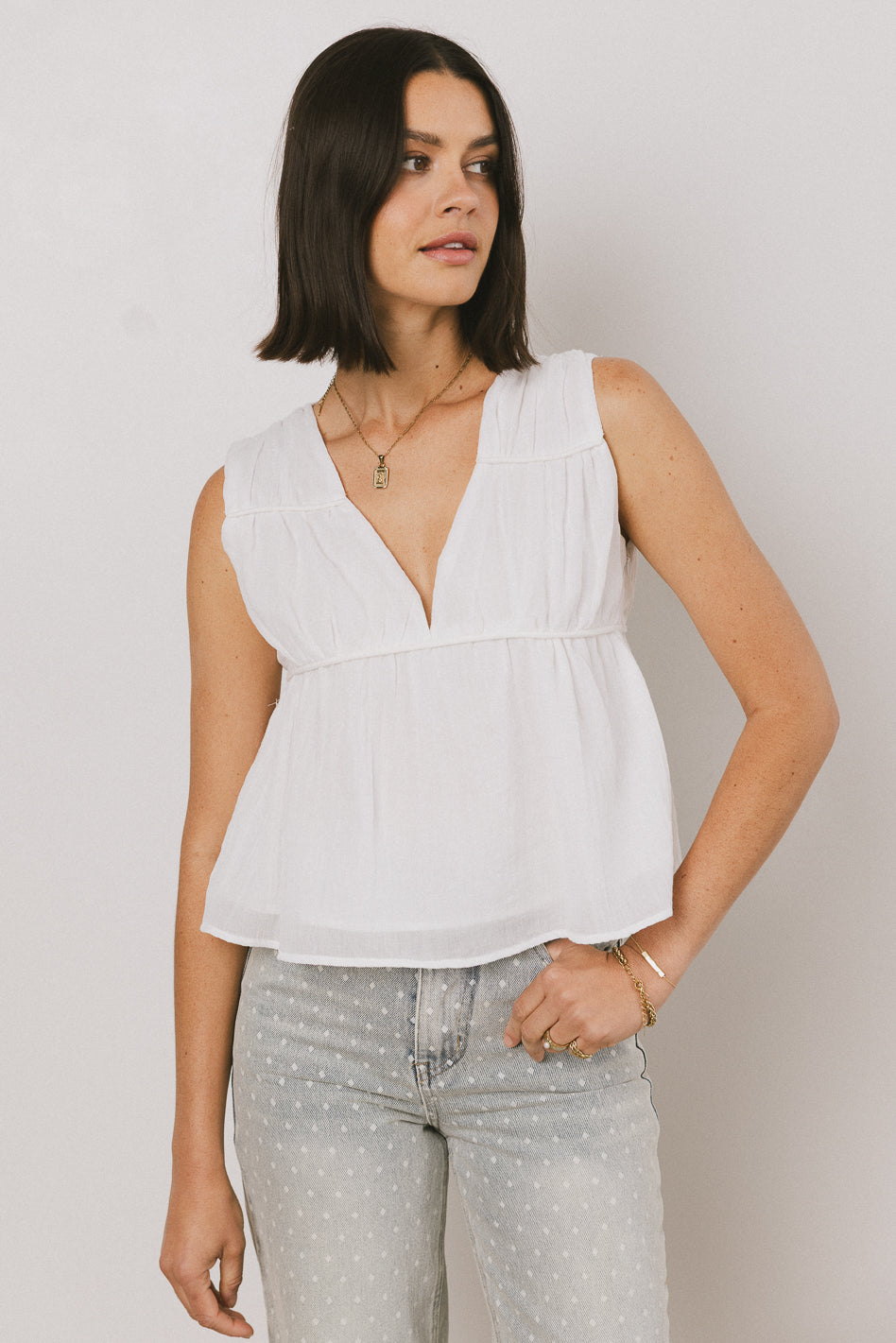 WHITE BLOUSE
