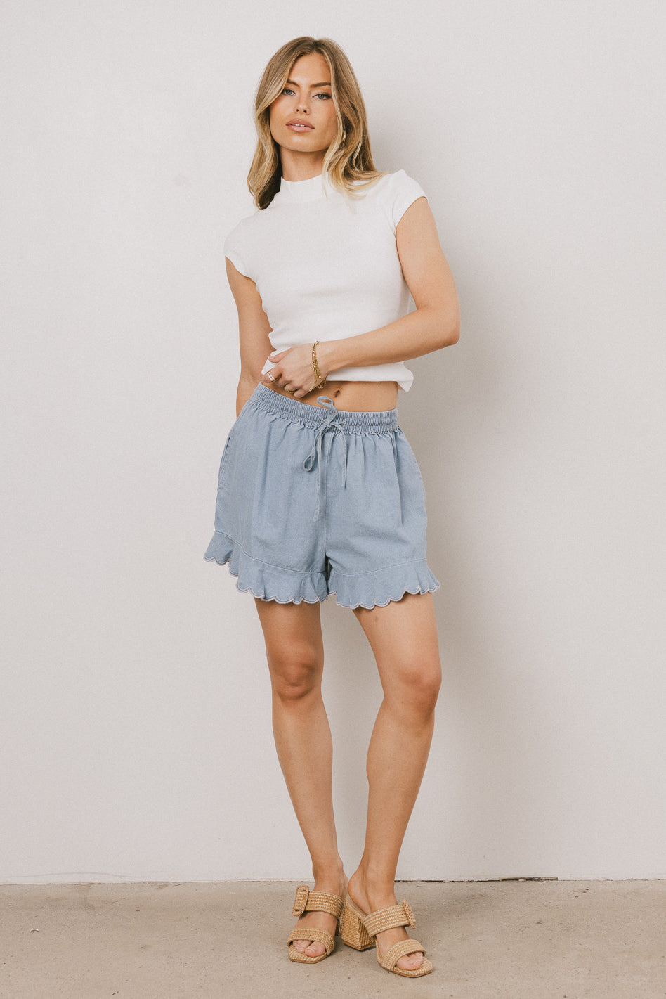 BLUE SHORTS WITH ELASTIC WAIST