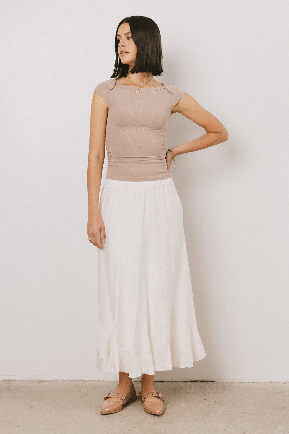 fitting top in taupe