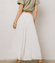 elastic waist in back