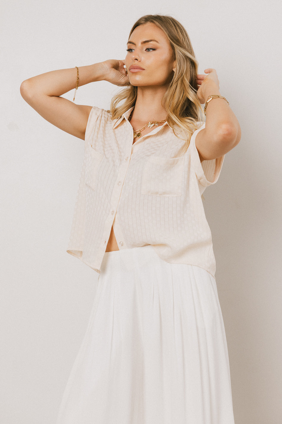 short sleeve cream top