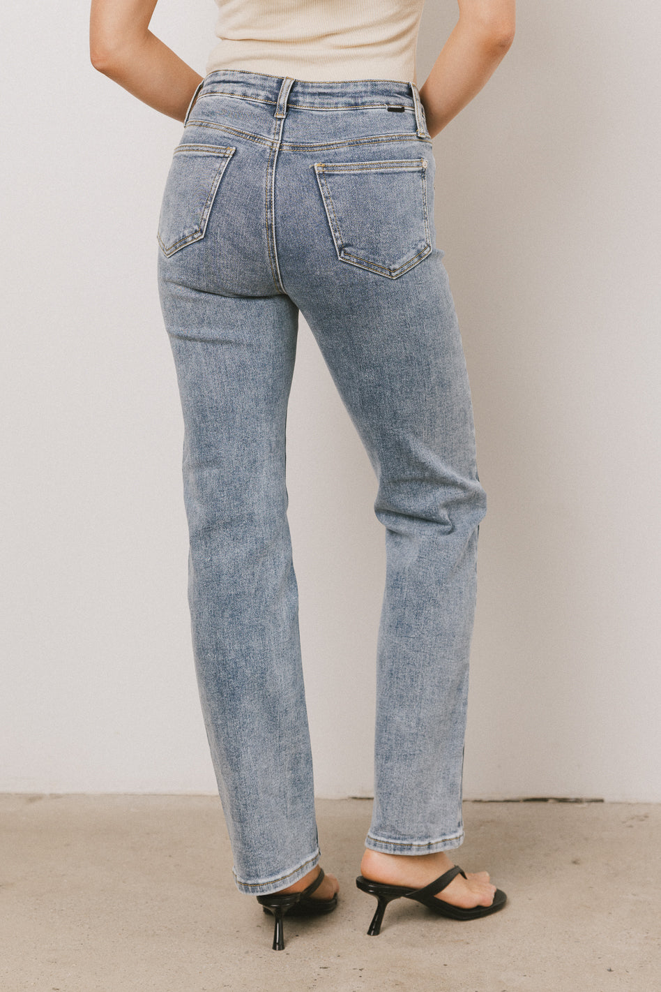 stretchy jeans