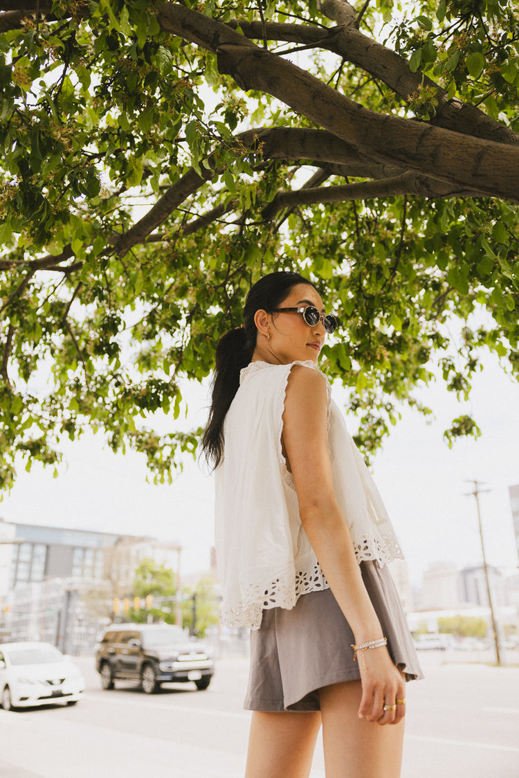 knit shorts in grey