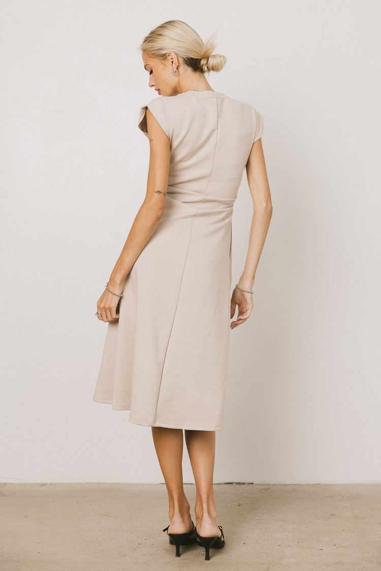 Kyra Midi Dress in Khaki