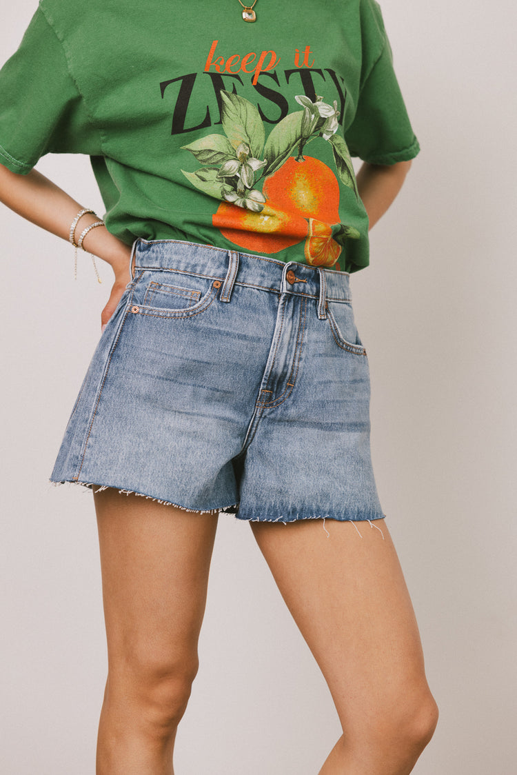 DENIM SHORTS