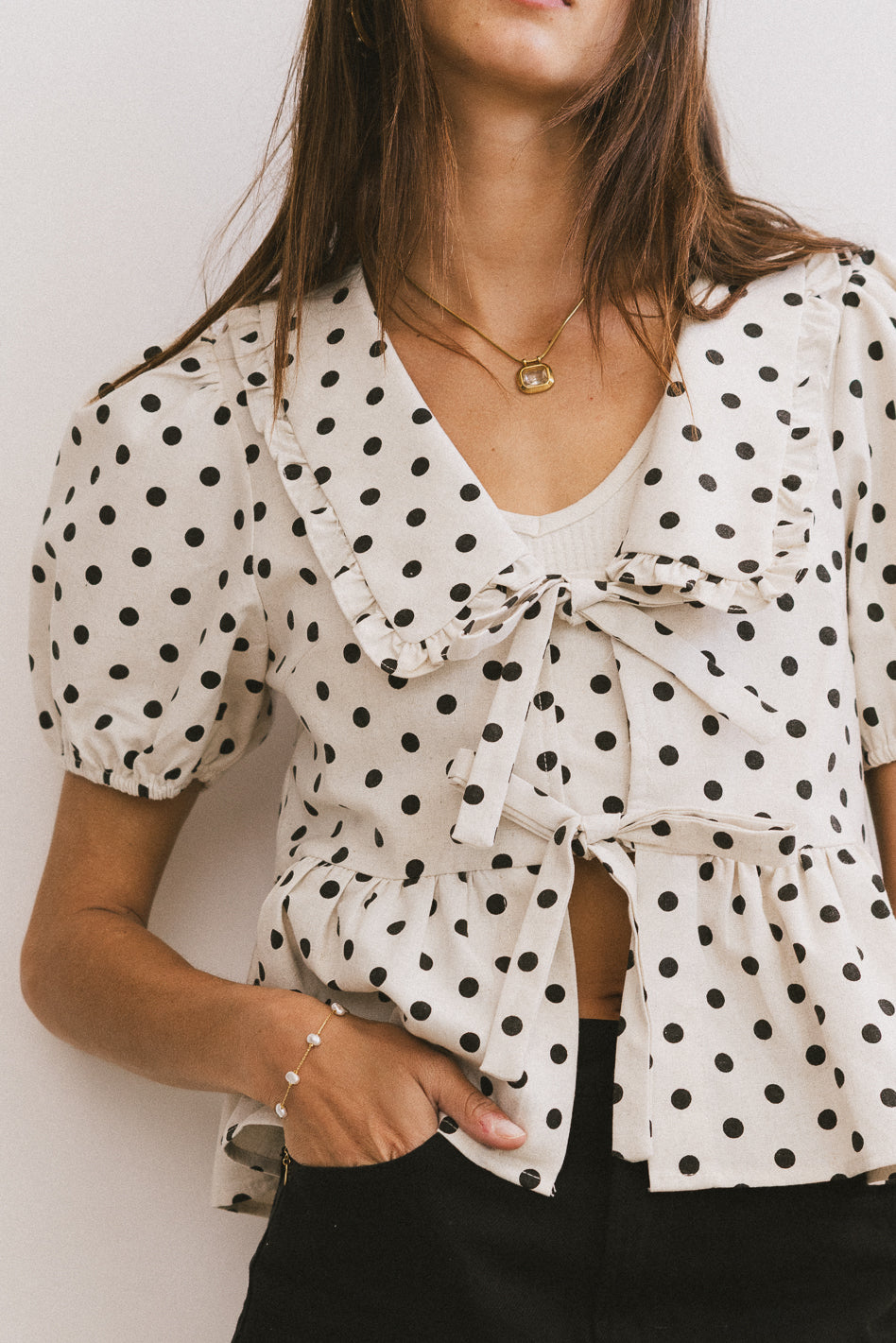 front tie closure top