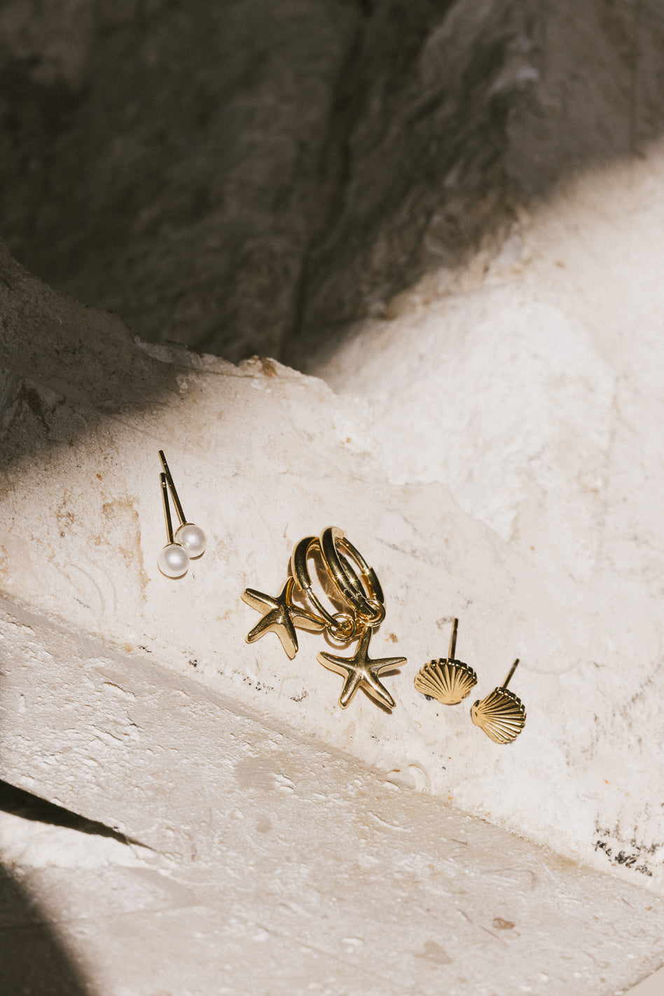 gold earrings