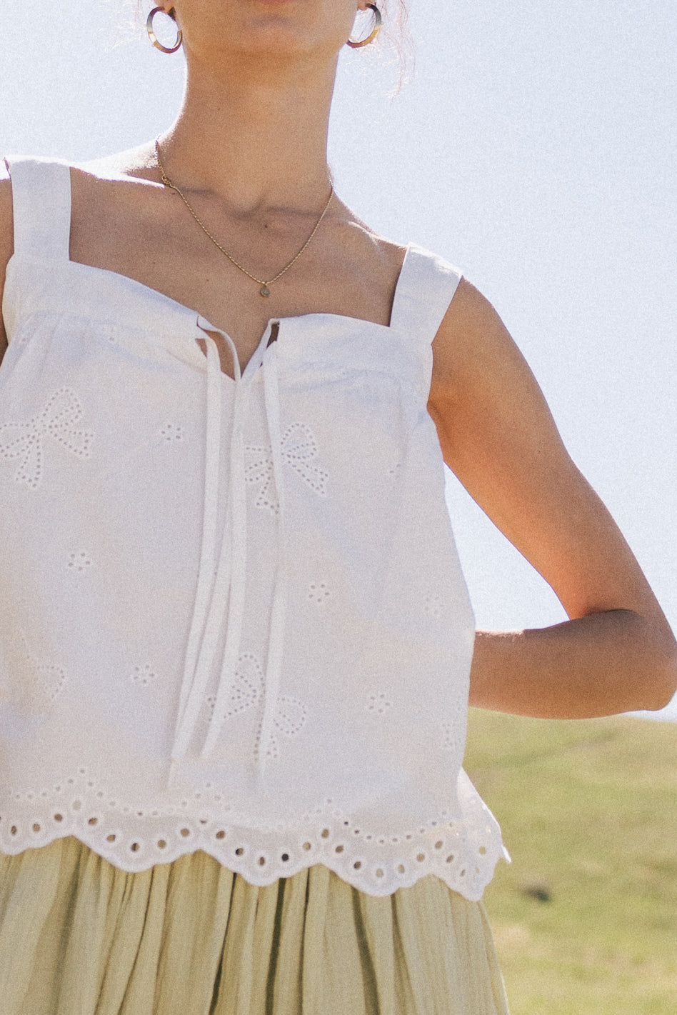 chest tie top