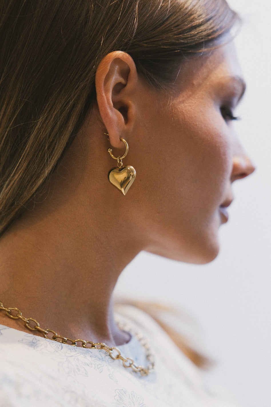 Gold necklace