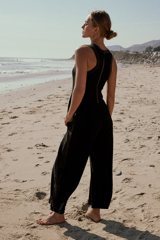 KNIT JUMPSUIT WITH ZIP UP BACK