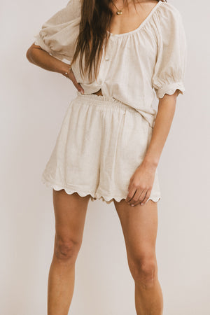 Owen Scalloped Shorts in Oatmeal